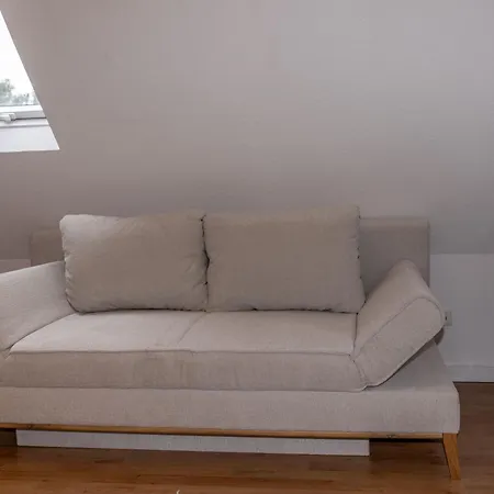 196 Nordhood Apartament
